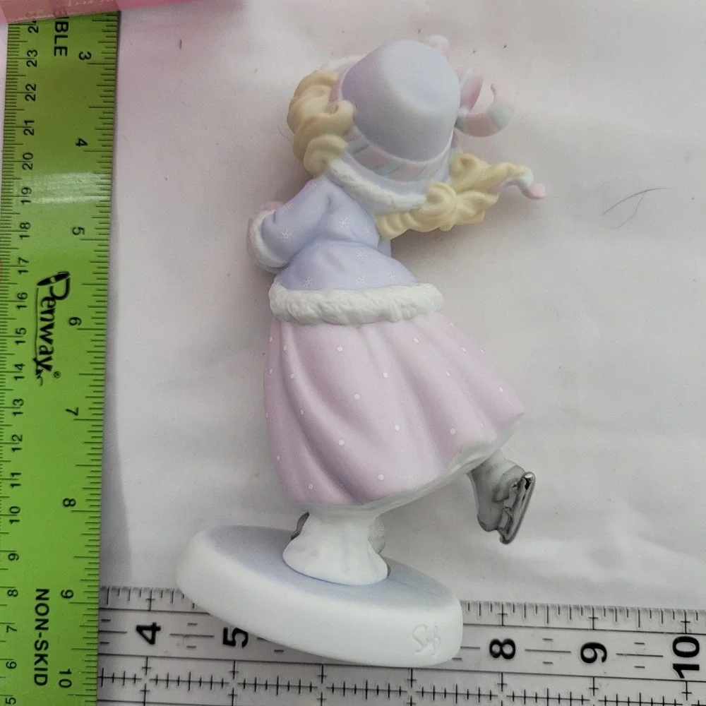 Precious Moments 2002 104202 May Your Holiday Sparkle With Joy Enesco